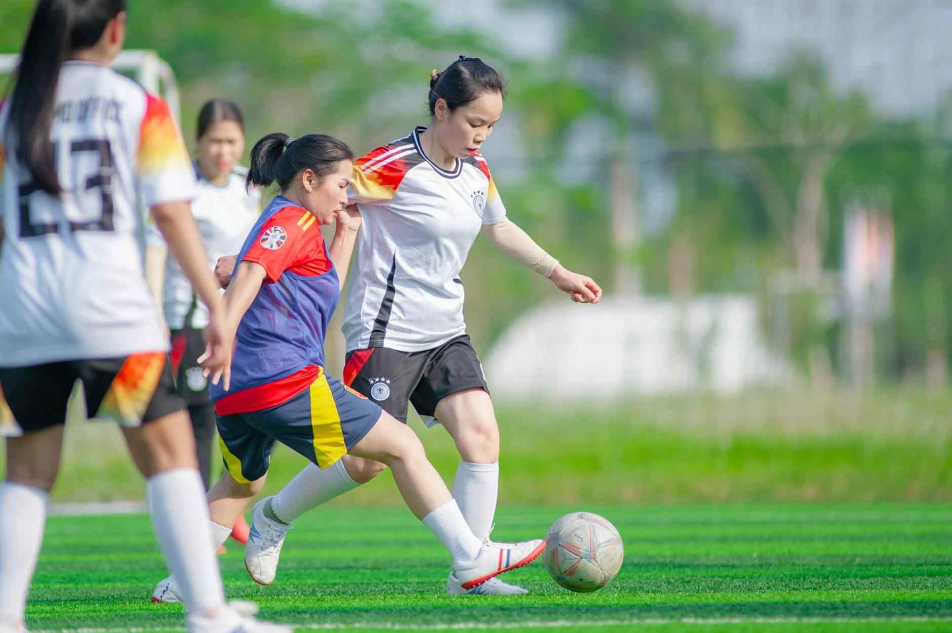 深度解密_PG电子_Slot Machine_赢钱秘籍与博弈打法 详细分析